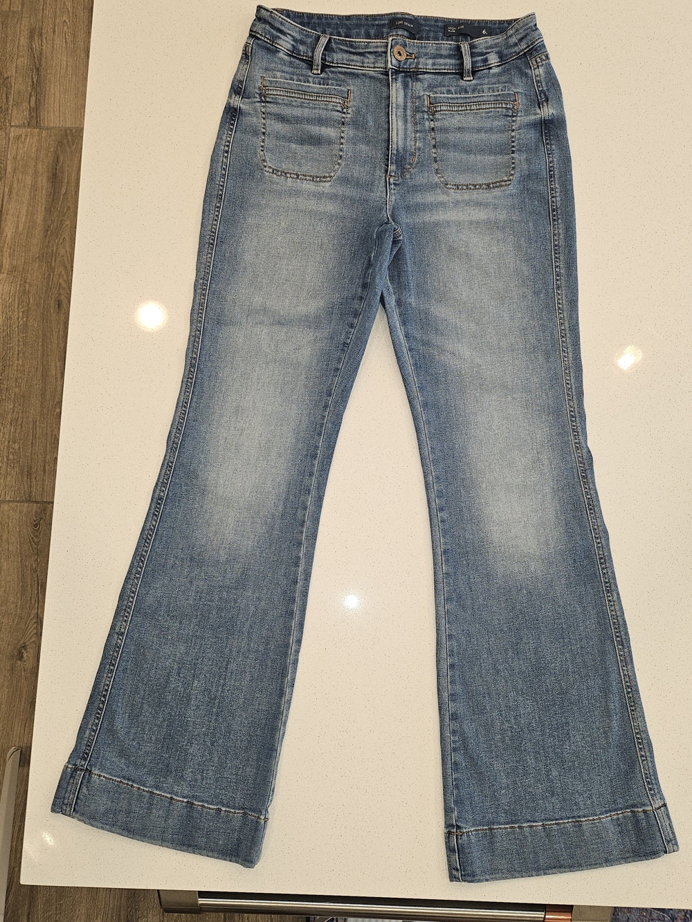 J.Jill Denim High-Rise, Wide-Leg Flare Jeans in Light Wash sz.6